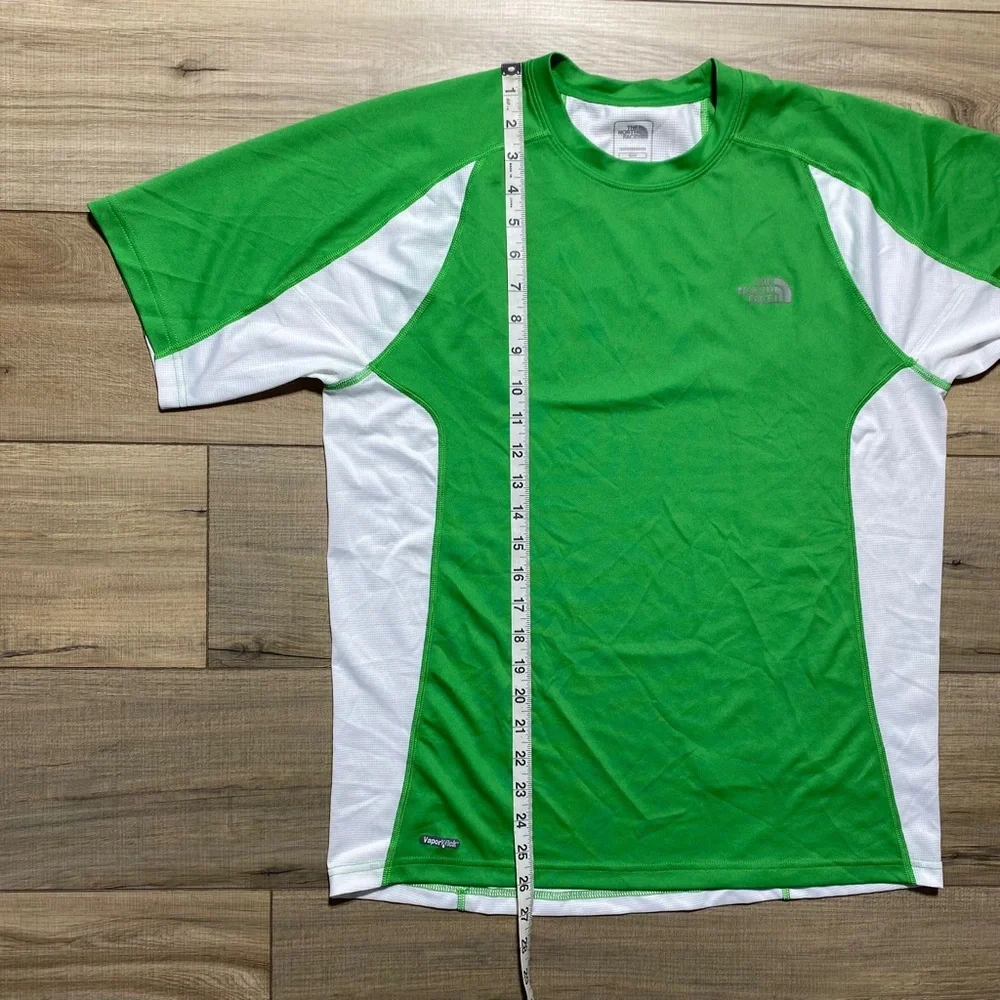 TNF The North Face Men's Vaporwick Short Sleeve T Shirt Size Medium Green‎ White